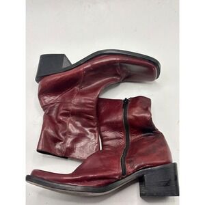 Charles David by Nathalie M Italian Leather Square Toe Zipper Ankle Boots 37.5